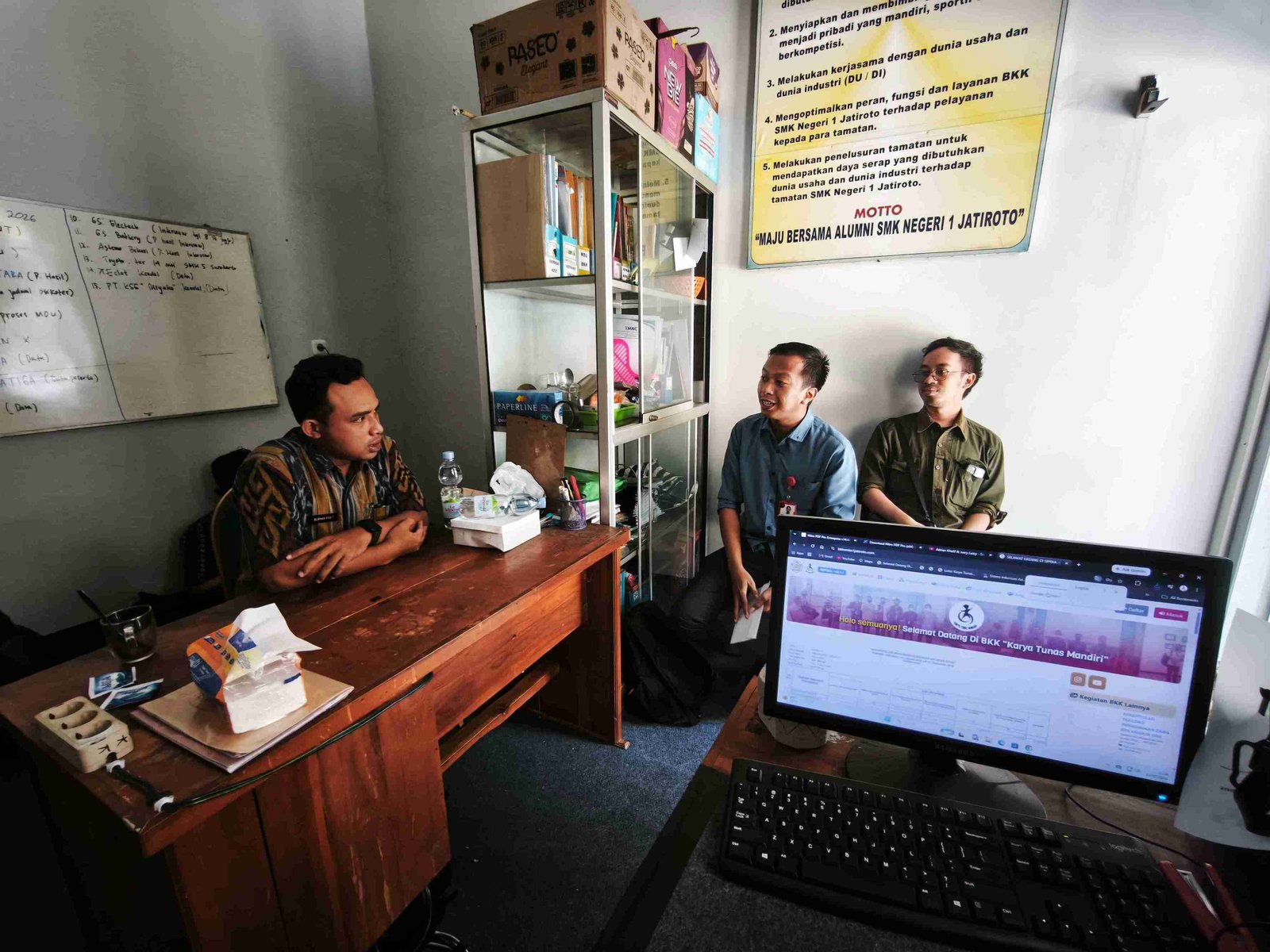 galeri BKK SMK Negeri 1 Jatiroto